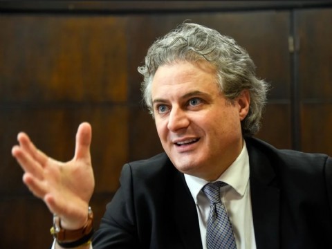 El irresponsable de Lacalle Pou abre la posibilidad de emitir deuda soberana este año