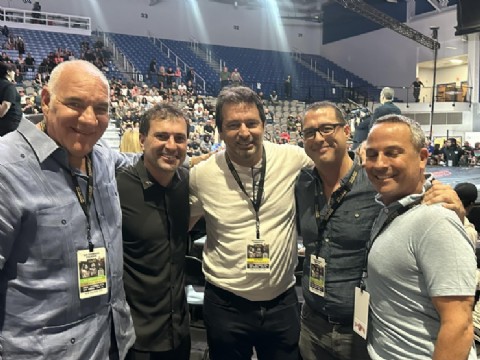 Emprendedor argentino bajo la lupa en Uruguay y Estados Unidos por deudas millonarias, acusado de "asesino al volante"