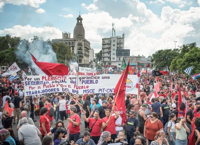 Día del Trabajador: el PIT-CNT se moviliza contra la reforma jubilatoria de Lacalle Pou
