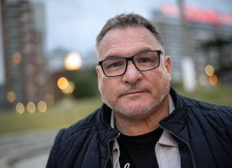 VIDEO | Astesiano pasó por "Menos es más": habló de todo, apuntó alto y dejó abierta la puerta a la política