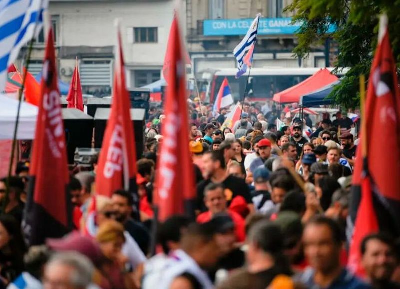 Los gremios acusan a Lacalle Pou de realizar "un ajuste fiscal encubierto"
