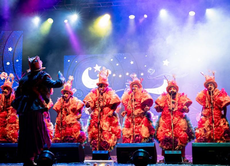 “Letras Lejanas”: la murga que emociona al país desembarca en Argentina