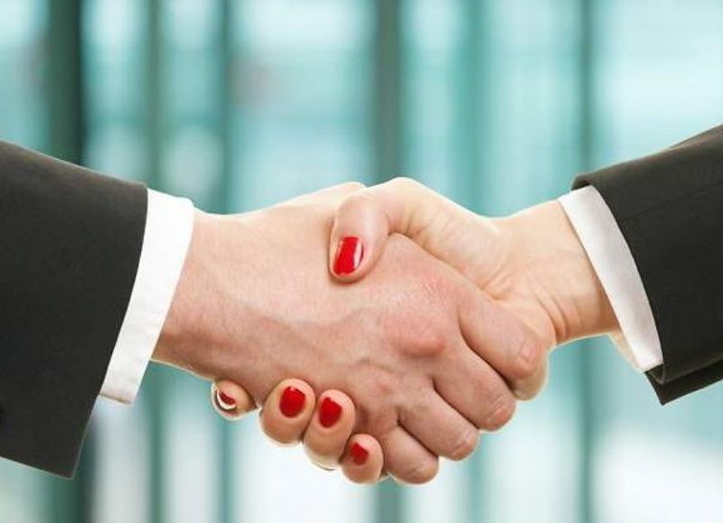 Las empresas que contraten personal de entre 30 y 45 años recibirán incentivo económico