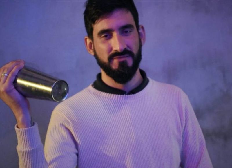 Mati Oliva se lanza con todo a la música y presenta "Gorrión", su nueva apuesta artística