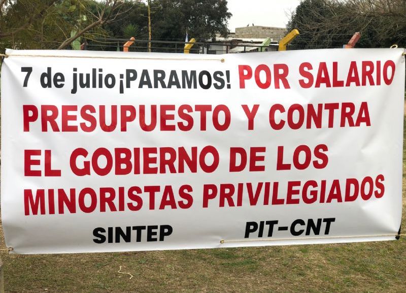 Paro y movilización del PIT-CNT, en rechazo a las políticas de "ajuste" del Gobierno