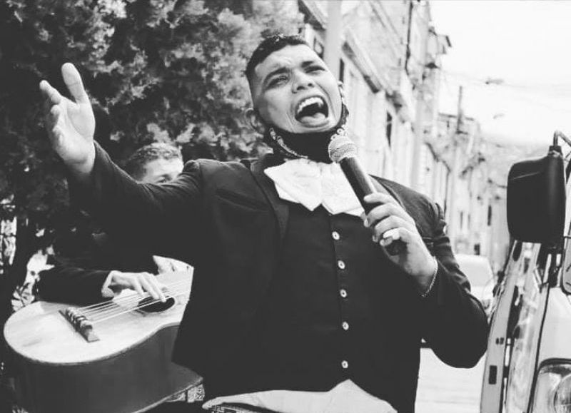 David Simoza, el artista venezolano que deslumbra a todo Colombia